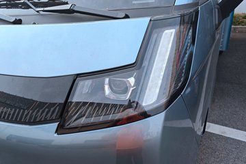 Զ������F3E 2025���ǻ۰� Һɲ 3.82�׵��Ŵ��綯��ʽ΢�� ����65kWhͼƬ