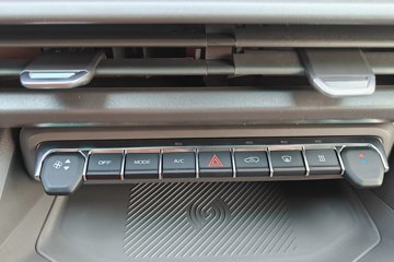 Զ������F3E 2025���ǻ۰� Һɲ 3.82�׵��Ŵ��綯��ʽ΢�� ����65kWhͼƬ