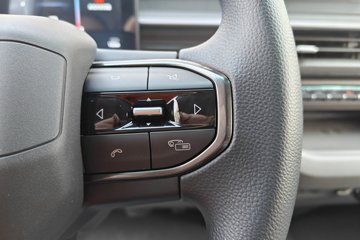 Զ������F3E 2025���ǻ۰� Һɲ 3.82�׵��Ŵ��綯��ʽ΢�� ����65kWhͼƬ