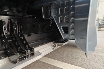 Զ������F3E 2025���ǻ۰� Һɲ 3.82�׵��Ŵ��綯��ʽ΢�� ����65kWhͼƬ