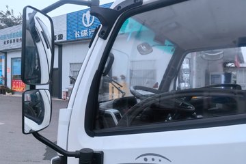 �ɵ�EV6 ��ɲ 4.15�׵��Ŵ��綯�����Ῠ �д��º�114.02kWhͼƬ