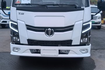 �ɵ�EV6 ��ɲ 4.15�׵��Ŵ��綯�����Ῠ �д��º�114.02kWhͼƬ