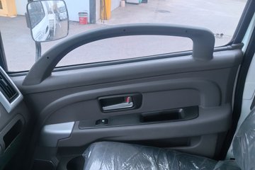 �ɵ�EV6 ��ɲ 4.15�׵��Ŵ��綯�����Ῠ �д��º�114.02kWhͼƬ