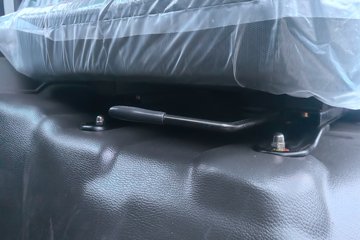 �ɵ�EV6 ��ɲ 4.15�׵��Ŵ��綯�����Ῠ �д��º�114.02kWhͼƬ