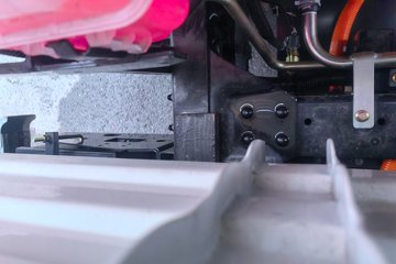 �ɵ�EV6 ��ɲ 4.15�׵��Ŵ��綯�����Ῠ �д��º�114.02kWhͼƬ