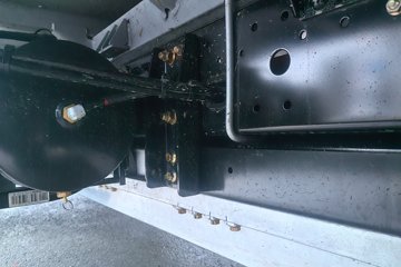 �ɵ�EV6 ��ɲ 4.15�׵��Ŵ��綯�����Ῠ �д��º�114.02kWhͼƬ