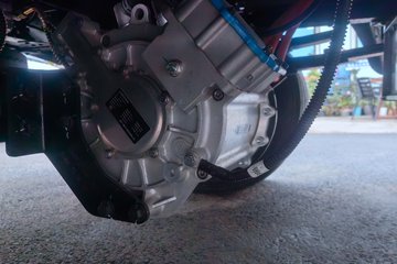 �ɵ�EV6 ��ɲ 4.15�׵��Ŵ��綯�����Ῠ �д��º�114.02kWhͼƬ