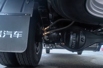 �ɵ�EV6 ��ɲ 4.15�׵��Ŵ��綯�����Ῠ �д��º�114.02kWhͼƬ