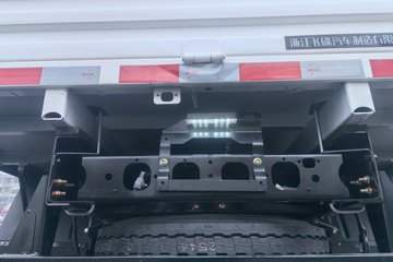 �ɵ�EV6 ��ɲ 4.15�׵��Ŵ��綯�����Ῠ �д��º�114.02kWhͼƬ