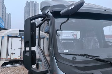 先锋EM3&nbsp;电动载货车外观图片