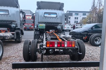 先锋EM3&nbsp;电动载货车外观图片