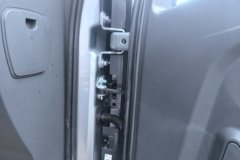 中国重汽 豪曼 先锋EM3 4X2 4.18米单排纯电动栏板轻卡 宁德时代100.46kWh