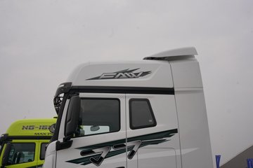 һ�����J7 12.5L���� 580���� 4X2 һ�����12�� AMT �Զ��� ǣ����ͼƬ