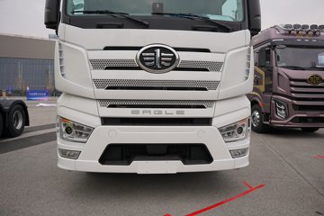 һ�����J7 12.5L���� 580���� 4X2 һ�����12�� AMT �Զ��� ǣ����ͼƬ