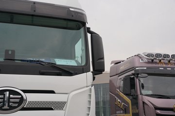 һ�����J7 12.5L���� 580���� 4X2 һ�����12�� AMT �Զ��� ǣ����ͼƬ