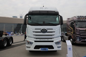 һ�����J7 12.5L���� 580���� 4X2 һ�����12�� AMT �Զ��� ǣ����ͼƬ