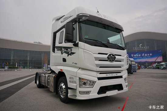 һ�����J7 12.5L���� 580���� 4X2 һ�����12�� AMT �Զ��� ǣ����