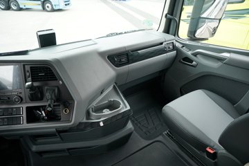 һ�����J7 12.5L���� 580���� 4X2 һ�����12�� AMT �Զ��� ǣ����ͼƬ