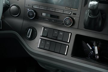 һ�����J7 12.5L���� 580���� 4X2 һ�����12�� AMT �Զ��� ǣ����ͼƬ