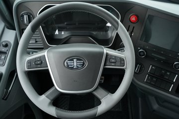 һ�����J7 12.5L���� 580���� 4X2 һ�����12�� AMT �Զ��� ǣ����ͼƬ