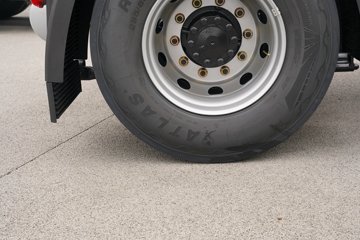 һ�����J7 12.5L���� 580���� 4X2 һ�����12�� AMT �Զ��� ǣ����ͼƬ