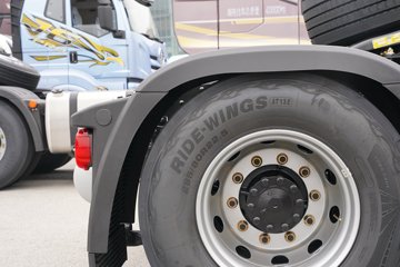 һ�����J7 12.5L���� 580���� 4X2 һ�����12�� AMT �Զ��� ǣ����ͼƬ