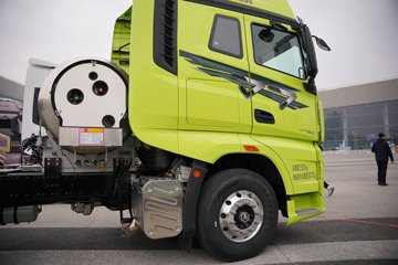 һ�����J7 ��Ӣ�� 15.6L LNG 640���� 6X4 һ�����12�� AMT�Զ��� ǣ����ͼƬ