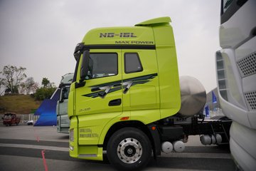 һ�����J7 ��Ӣ�� 15.6L LNG 640���� 6X4 һ�����12�� AMT�Զ��� ǣ����ͼƬ