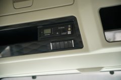 一汽解放J7 精英版 15.6L LNG 640马力 6X4 一汽解放12档 AMT自动档 牵引车