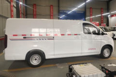 东风 睿力达V7 2025款 2座纯电动封闭货车 中创新航50.38kWh