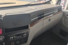 重汽HOWO轻卡 统帅 2.5L柴油 170马力 12档 4.15米单排仓栅式轻卡