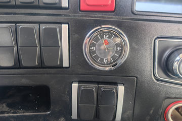 ����HOWO�Ῠ ͳ˧ 2.5L���� 170���� 12�� 4.15�׵��Ų�դʽ�ῨͼƬ