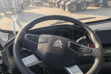 ����HOWO�Ῠ ͳ˧ 2.5L���� 170���� 12�� 4.15�׵��Ų�դʽ�ῨͼƬ