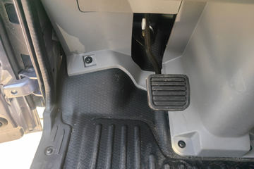 ����HOWO�Ῠ ͳ˧ 2.5L���� 170���� 12�� 4.15�׵��Ų�դʽ�ῨͼƬ