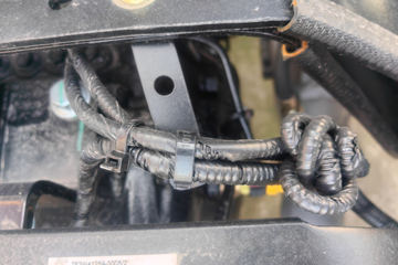 ����HOWO�Ῠ ͳ˧ 2.5L���� 170���� 12�� 4.15�׵��Ų�դʽ�ῨͼƬ