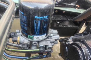 ����HOWO�Ῠ ͳ˧ 2.5L���� 170���� 12�� 4.15�׵��Ų�դʽ�ῨͼƬ