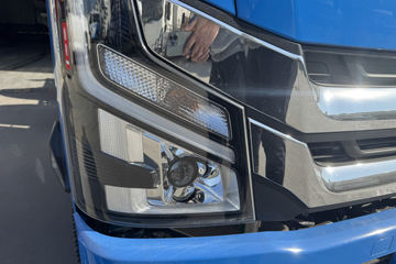 ���忭��+ �������� 2.5L���� 174���� 6�� 4.2�׵�����ʽ�ῨͼƬ