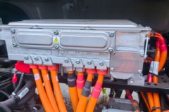 重汽豪曼 星蓝EM3 天行版 4.18米单排纯电动厢式轻卡 宁德时代140.41kWh