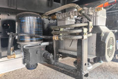 飞碟EW7 气刹 4.15米单排纯电动仓栅式轻卡 宁德时代164.86kWh 飞碟EW7 气刹 4.15米单排纯电动仓栅式轻卡 宁德时代164.86kWh