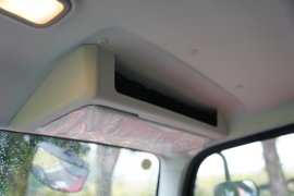 乘龙L2&nbsp;自卸车驾驶室                                               图片