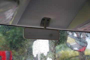 ������������L2 2.5L���� 160���� 4X2 ��ʿ��10�� 3.2����ж��ͼƬ