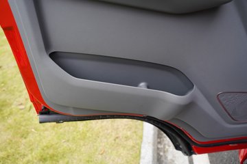 ������������L2 2.5L���� 160���� 4X2 ��ʿ��10�� 3.2����ж��ͼƬ