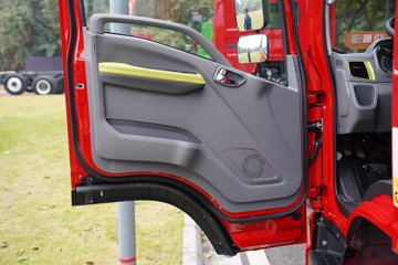 ������������L2 2.5L���� 160���� 4X2 ��ʿ��10�� 3.2����ж��ͼƬ