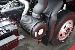 东风柳汽乘龙L2 2.5L柴油 160马力 4X2 法士特10档 3.2米自卸车