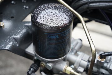 ������������L2 2.5L���� 160���� 4X2 ��ʿ��10�� 3.2����ж��ͼƬ