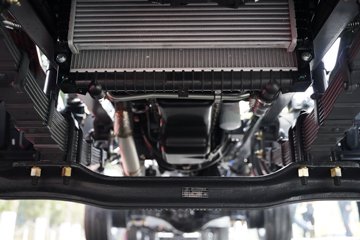 ������������L2 2.5L���� 160���� 4X2 ��ʿ��10�� 3.2����ж��ͼƬ