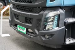 东风柳汽乘龙H5 6X4 侧置电池 纯电动牵引车 宁德时代400kWh