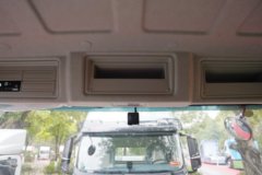 东风柳汽乘龙H5 6X4 侧置电池 纯电动牵引车 宁德时代400kWh