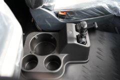 东风柳汽乘龙H5 4X2 换电式纯电动牵引车 宁德时代512.59kWh