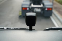 东风柳汽乘龙H5 4X2 换电式纯电动牵引车 宁德时代512.59kWh